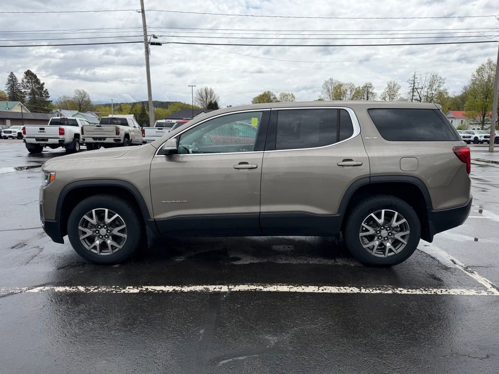 Used 2023 GMC Acadia SLE AWD/4WD image 3