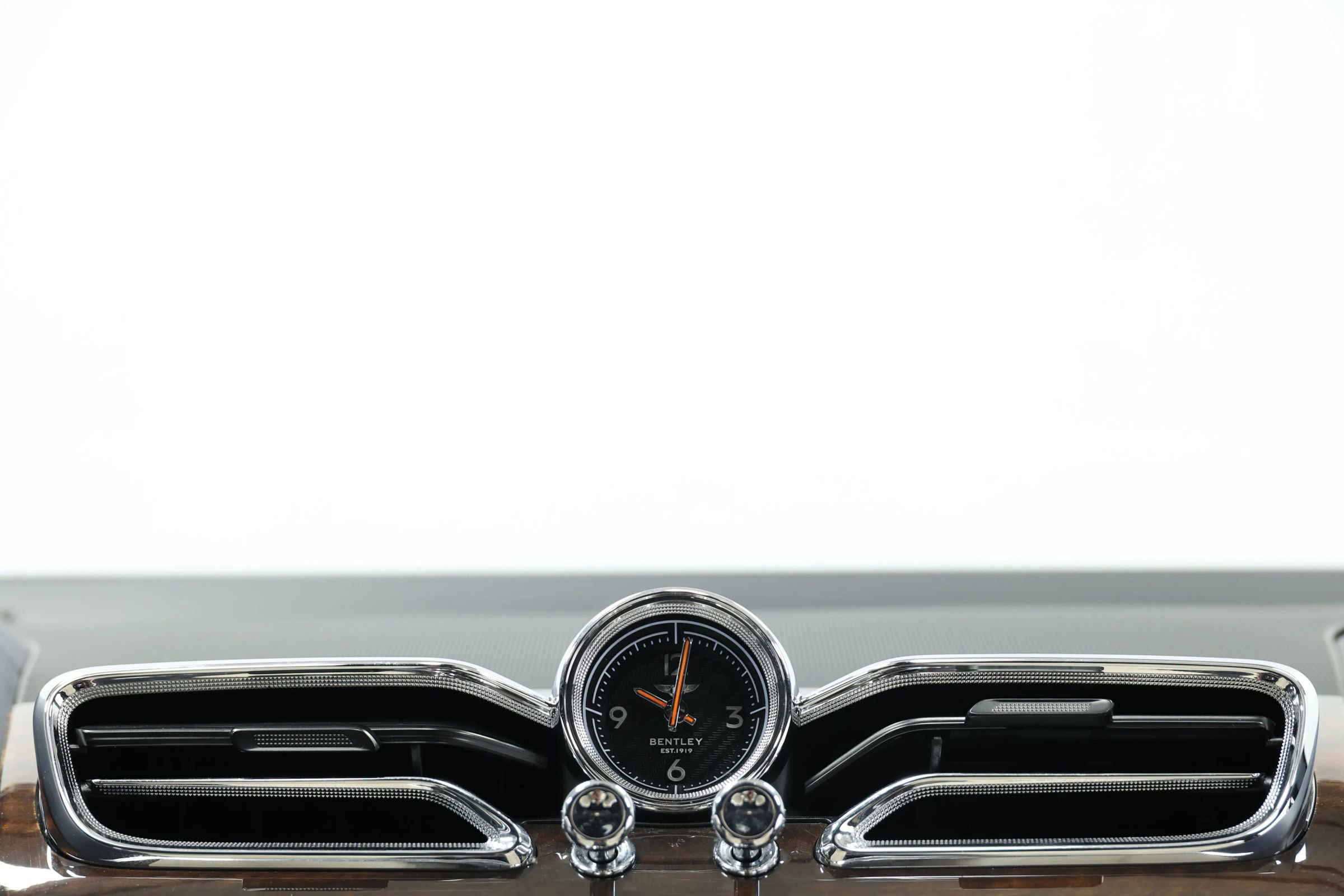 Used 2022 Bentley Bentayga image 37