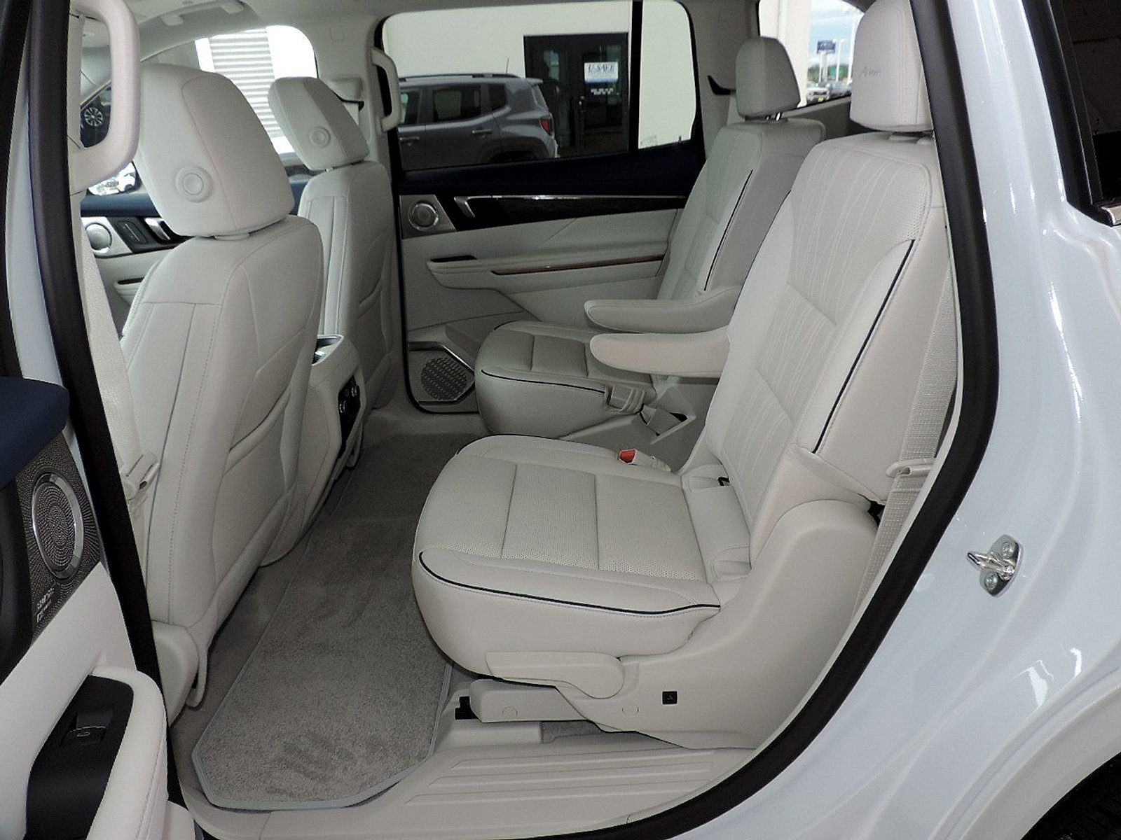 New 2026 Buick Enclave Avenir w/ Super Cruise Package FWD image 19