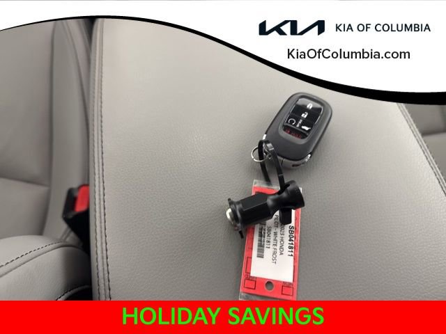 Used 2025 Honda Pilot Touring image 29