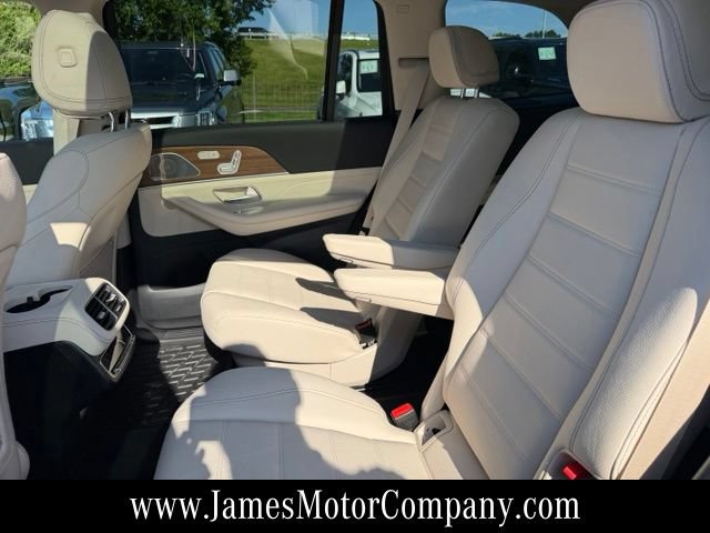 Certified 2026 Mercedes-Benz GLS 450 4MATIC image 15