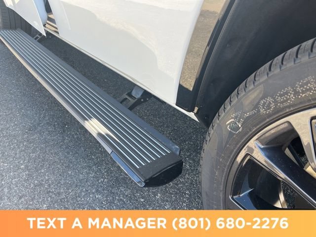 New 2026 Jeep Grand Wagoneer Summit AWD/4WD image 13