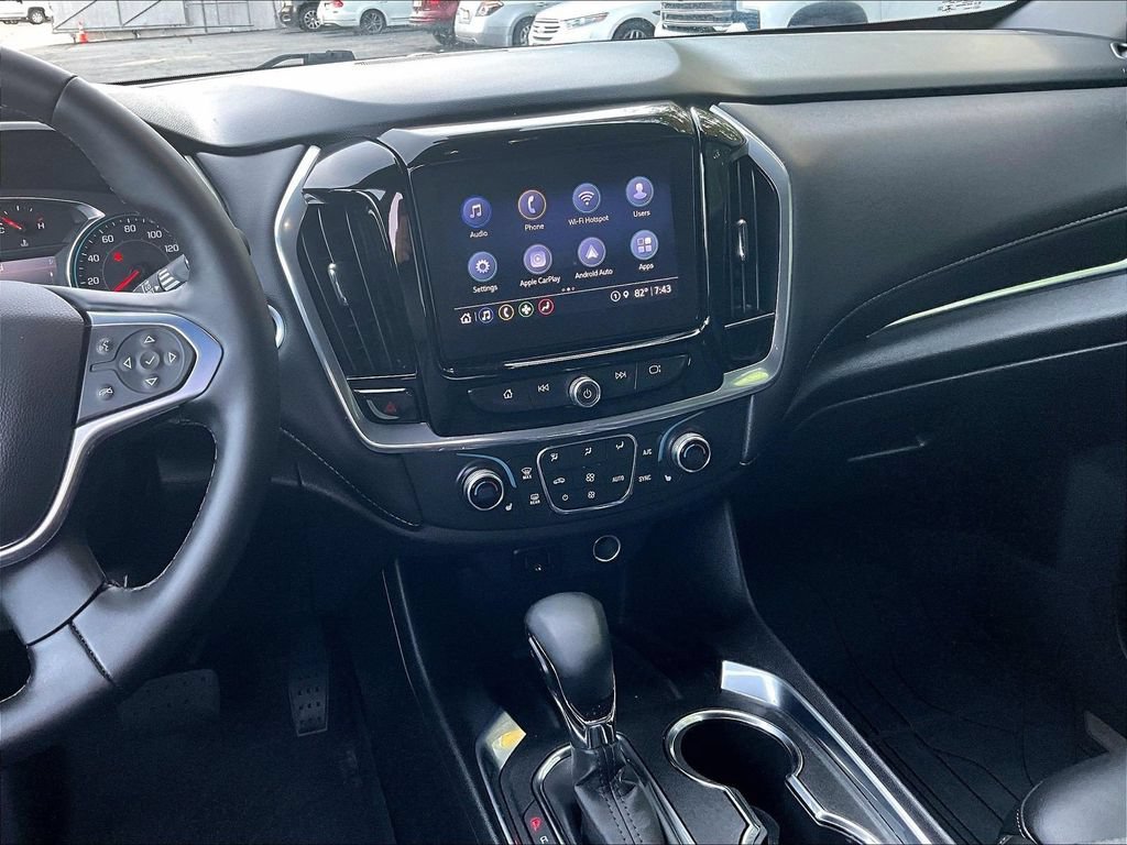 Used 2023 Chevrolet Traverse LT AWD/4WD image 18