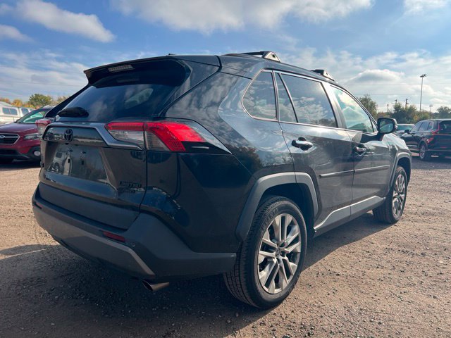 Used 2021 Toyota RAV4 Limited AWD/4WD image 5