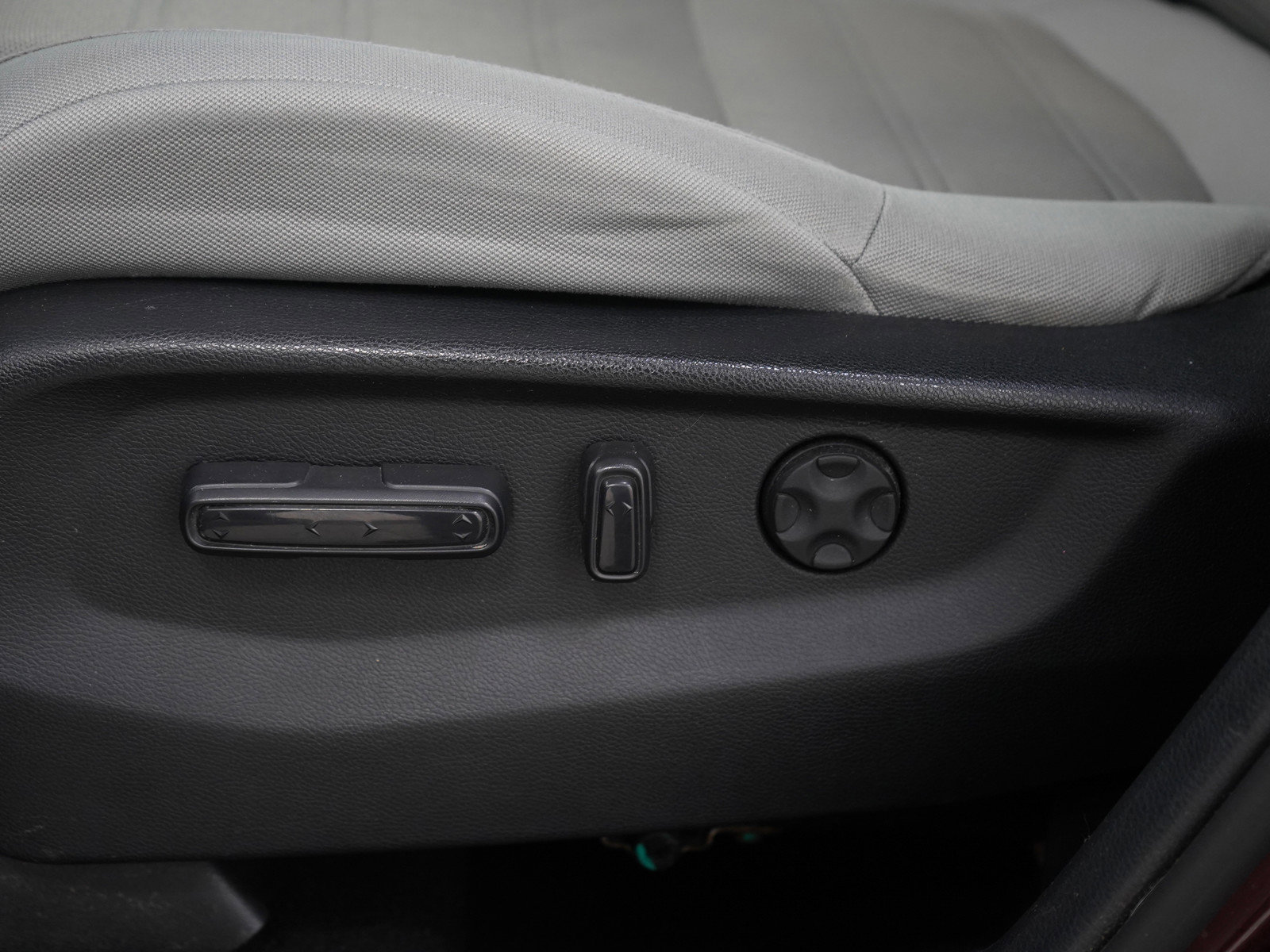 Used 2018 Honda CR-V EX image 26