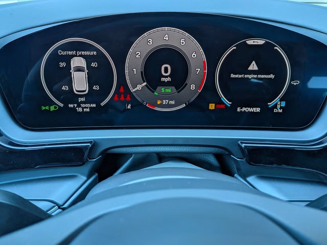 Certified 2025 Porsche Cayenne E-Hybrid AWD/4WD image 17