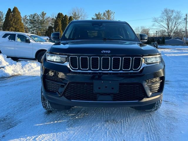 Used 2023 Jeep Grand Cherokee Laredo image 8