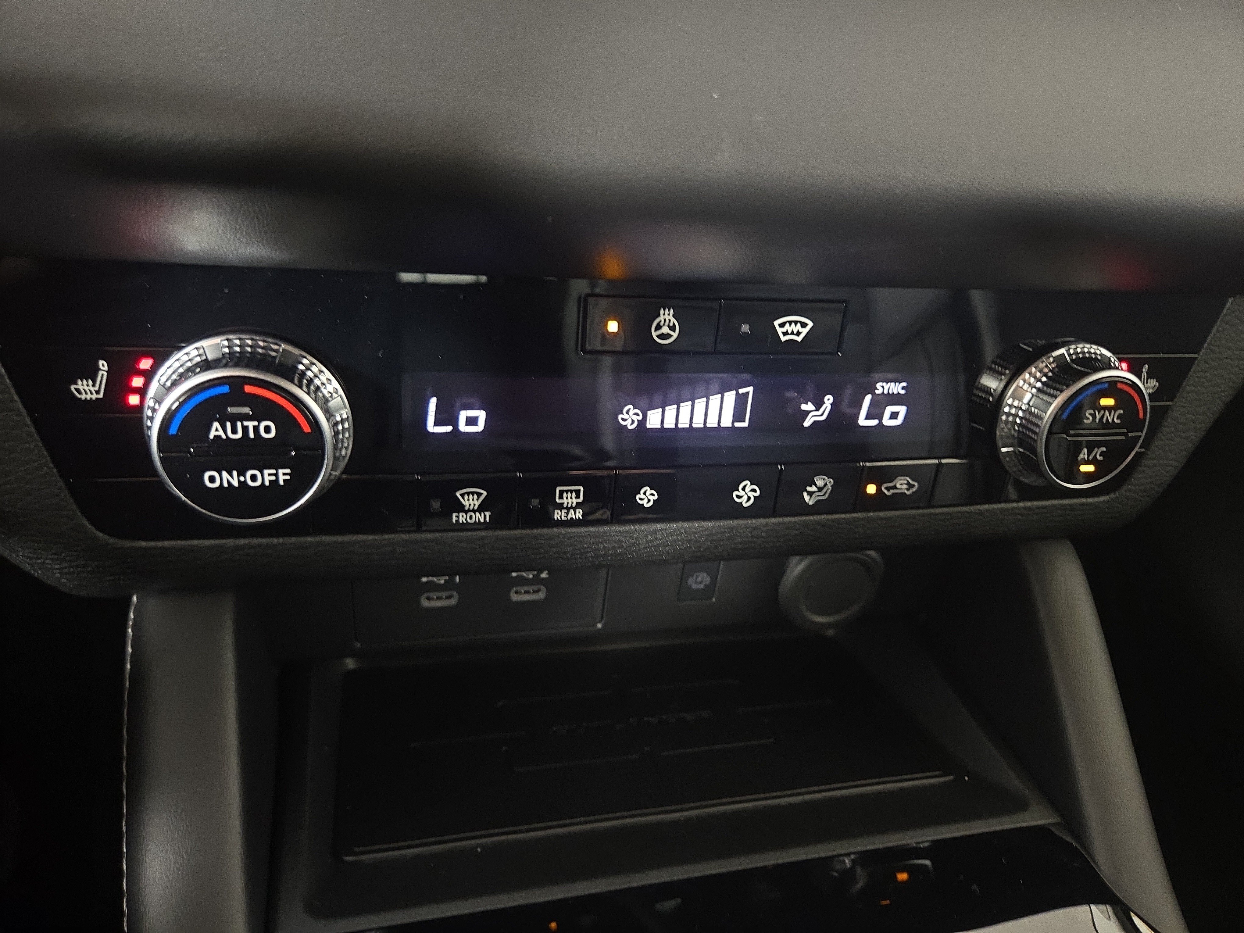 New 2026 Mitsubishi Outlander SE AWD/4WD image 27