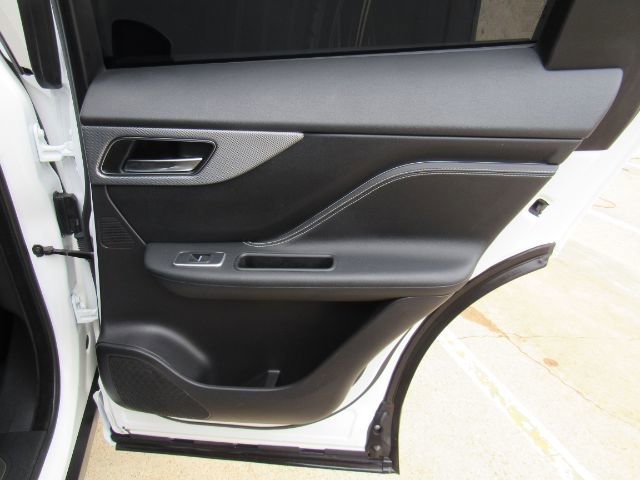 Used 2020 Jaguar F-PACE S image 26