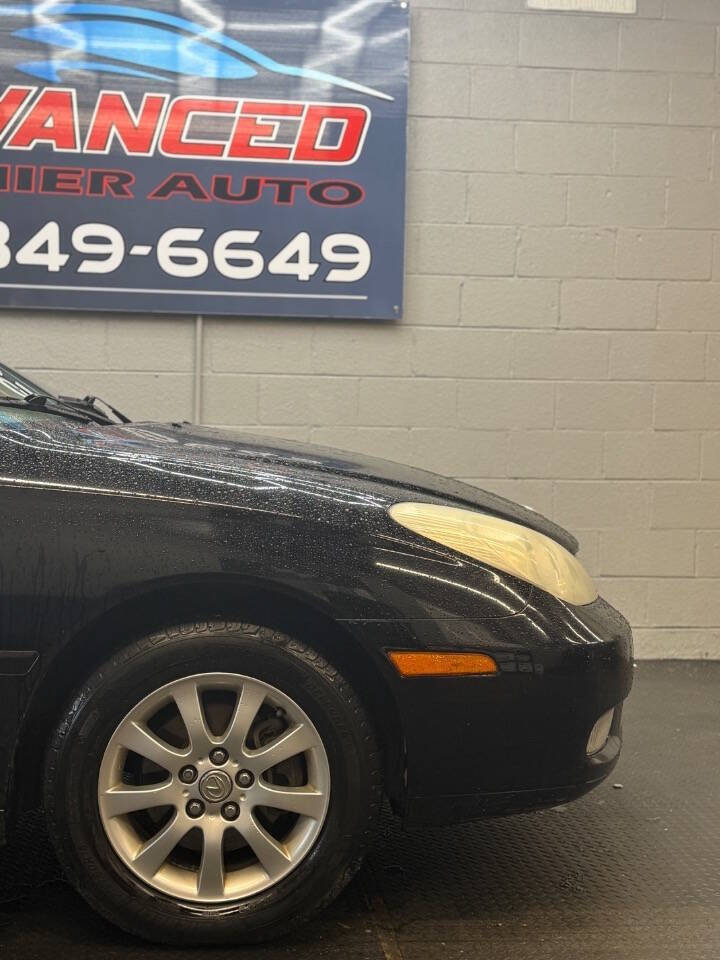 Used 2003 Lexus ES 330 FWD image 4