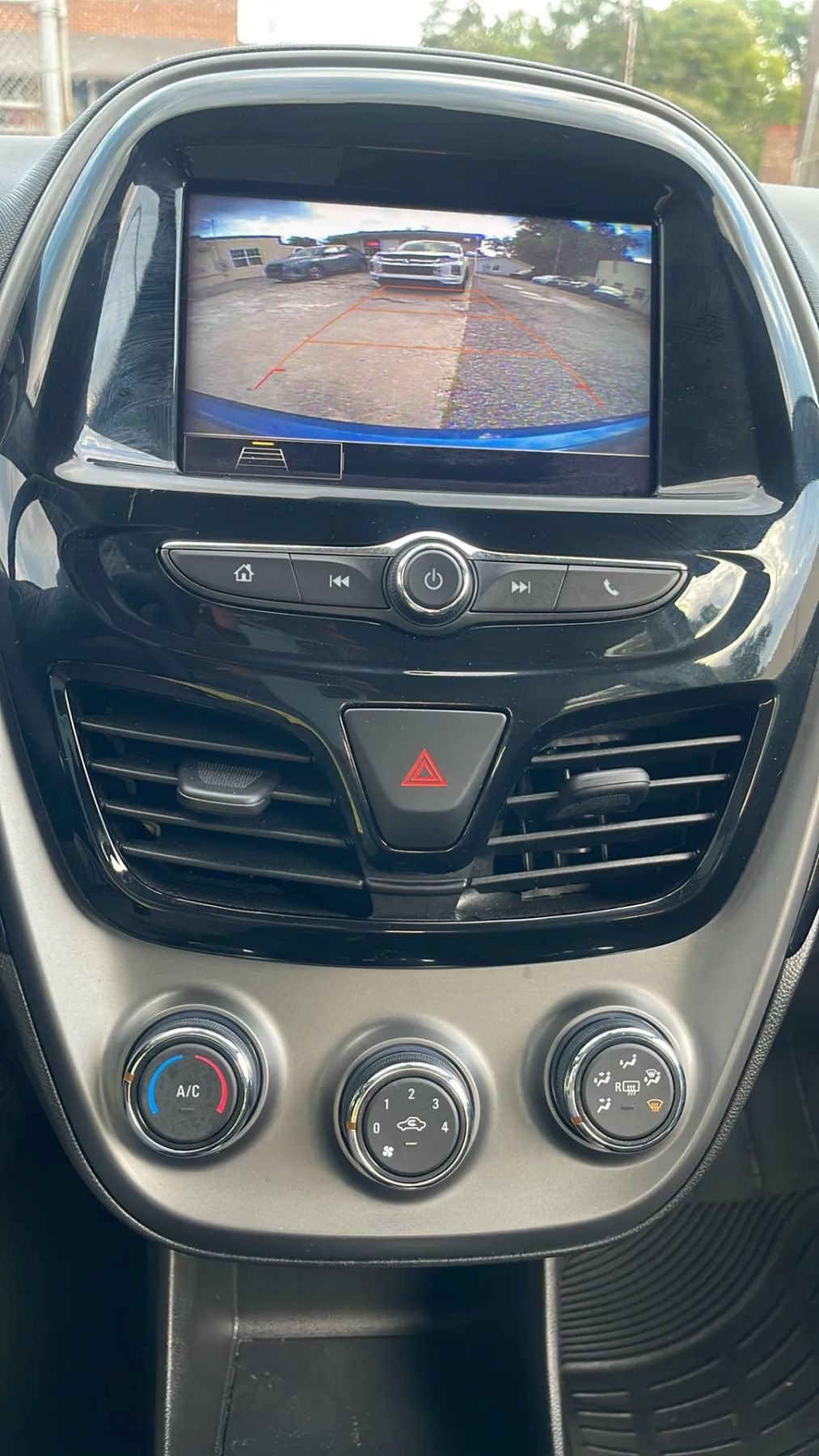 Used 2020 Chevrolet Spark LT FWD image 39