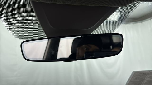 Used 2024 Volkswagen Atlas SE image 34