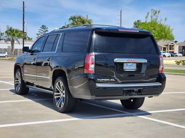 Used 2019 GMC Yukon XL Denali w/ Denali Ultimate Package AWD/4WD image 7