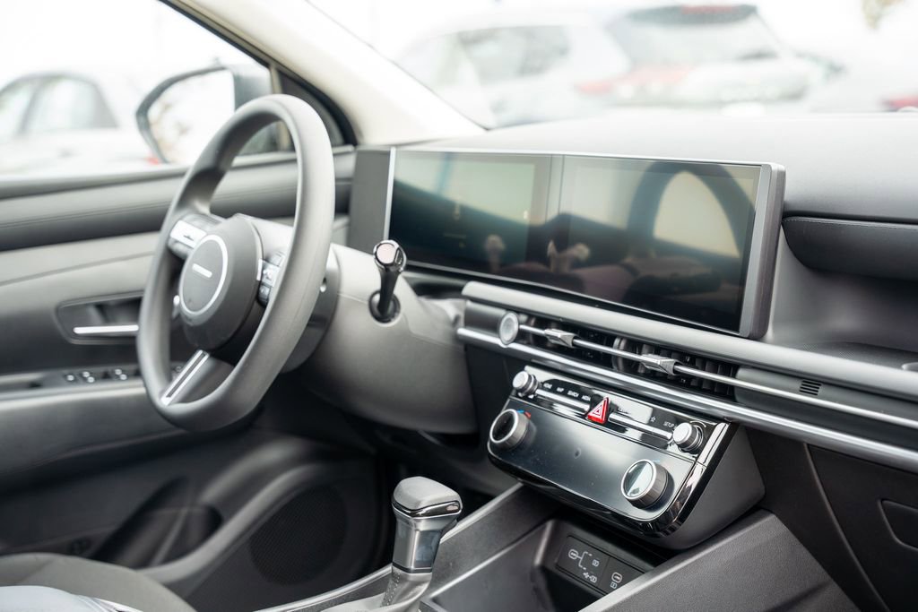 New 2026 Hyundai Tucson SEL image 12