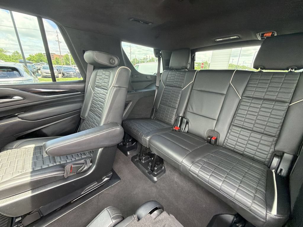 Used 2023 Cadillac Escalade V AWD/4WD image 23
