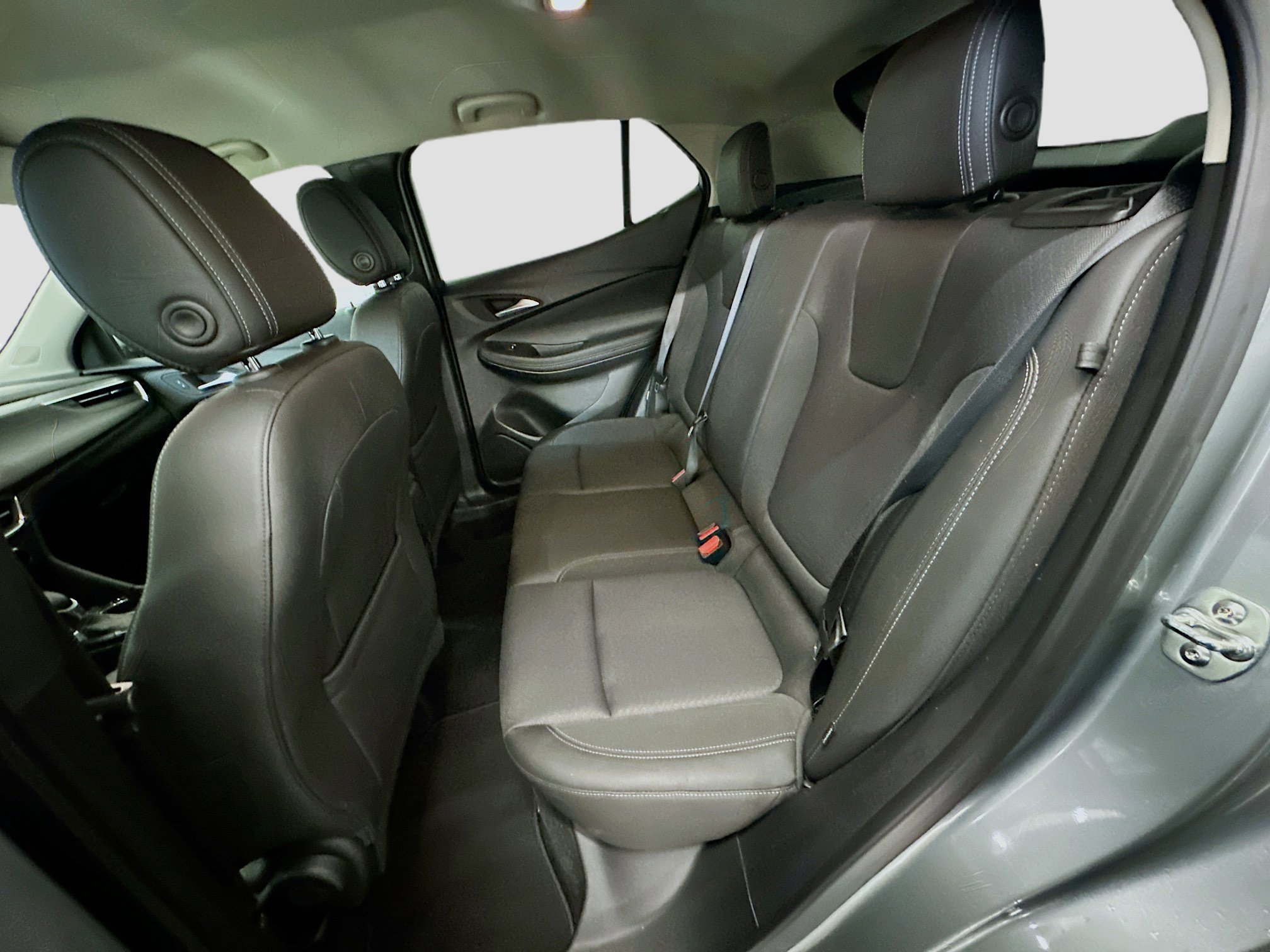 Used 2025 Buick Encore GX Preferred image 28