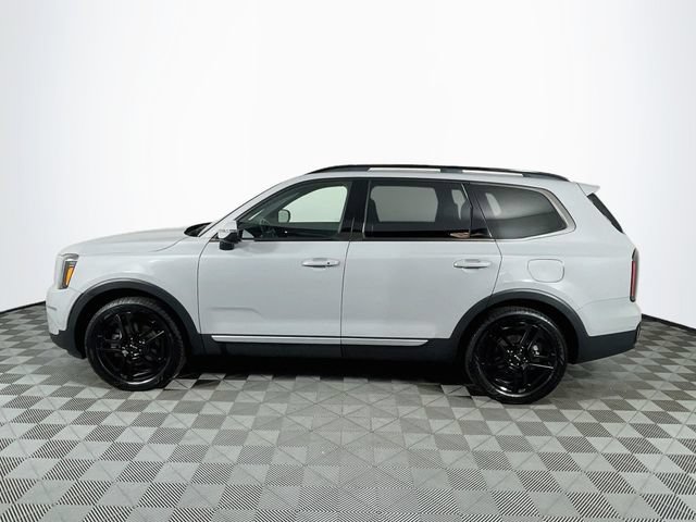 Used 2023 Kia Telluride EX X-Line AWD/4WD image 5