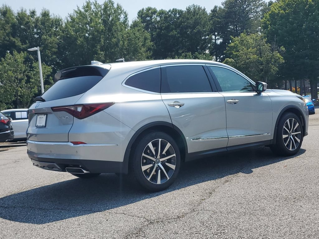Certified 2026 Acura MDX w/ Technology Package FWD image 5