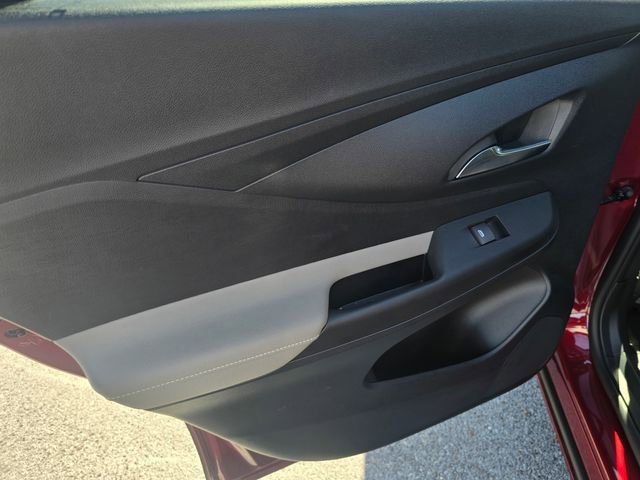 Used 2025 Buick Envista Avenir image 21