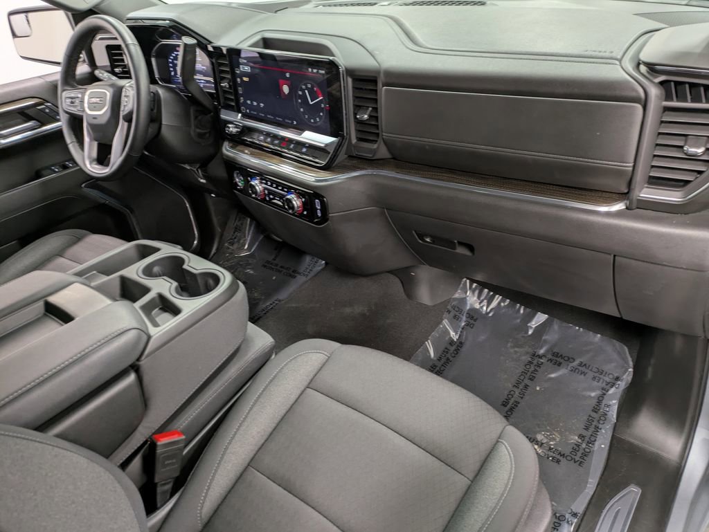 Used 2024 GMC Sierra 1500 Elevation image 30