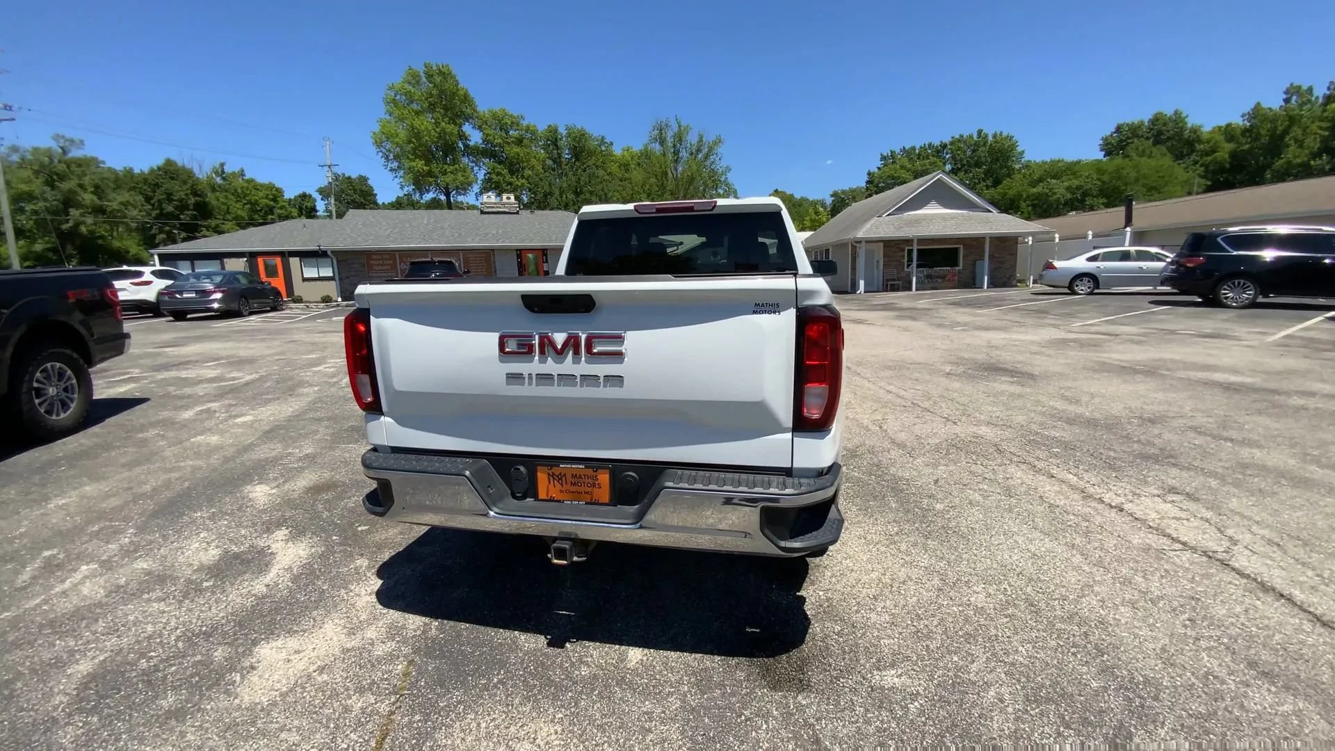 Used 2022 GMC Sierra 1500 Pro w/ Pro Value Package AWD/4WD image 7