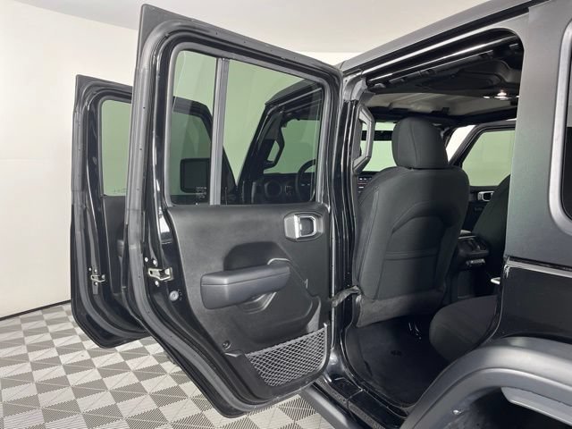 Used 2023 Jeep Wrangler Unlimited Sport AWD/4WD image 36