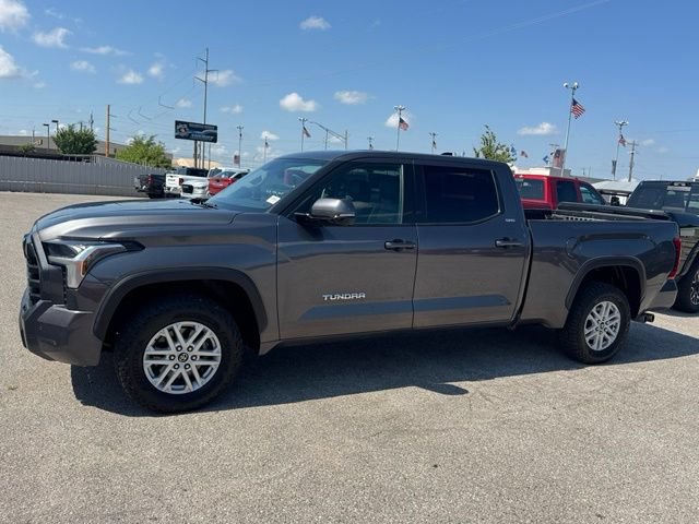 Used 2023 Toyota Tundra SR5 w/ SR5 Premium Package AWD/4WD image 3