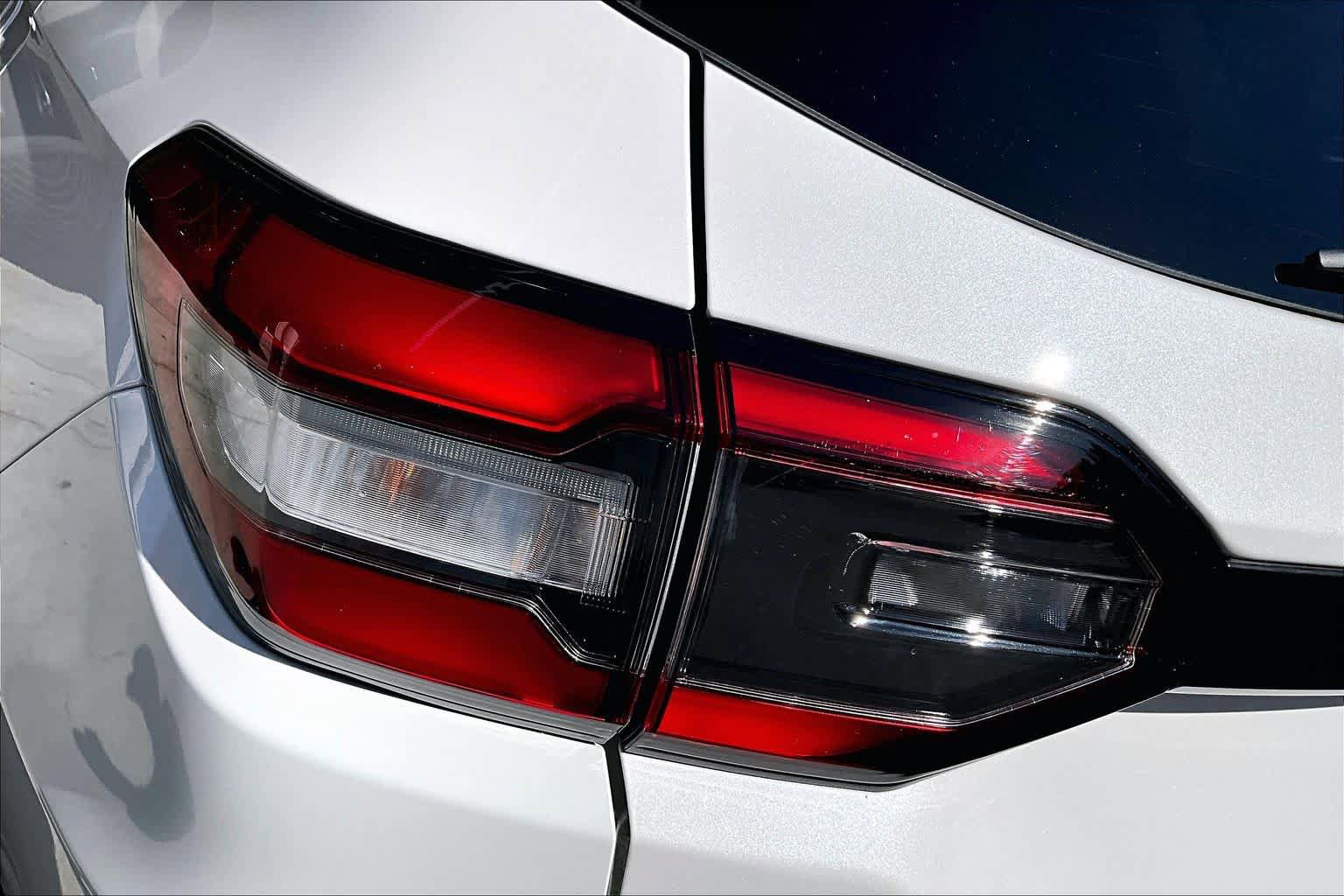 Certified 2025 Honda Pilot Sport image 60