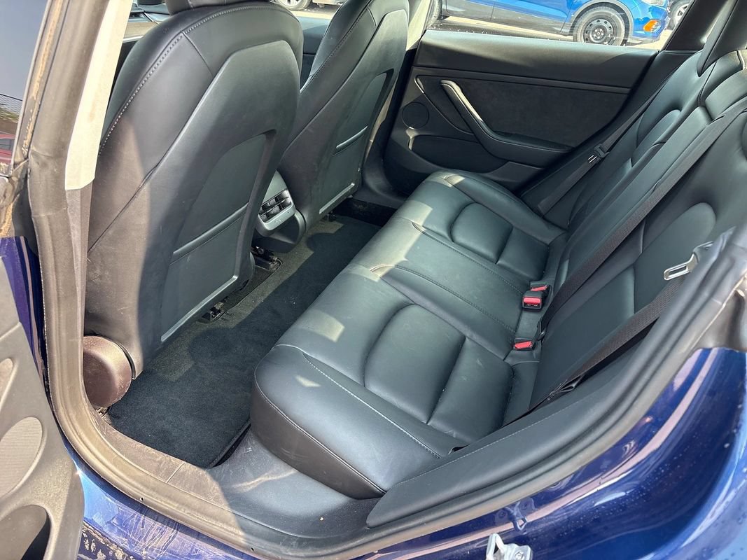 Used 2022 Tesla Model 3 Long Range AWD/4WD image 8