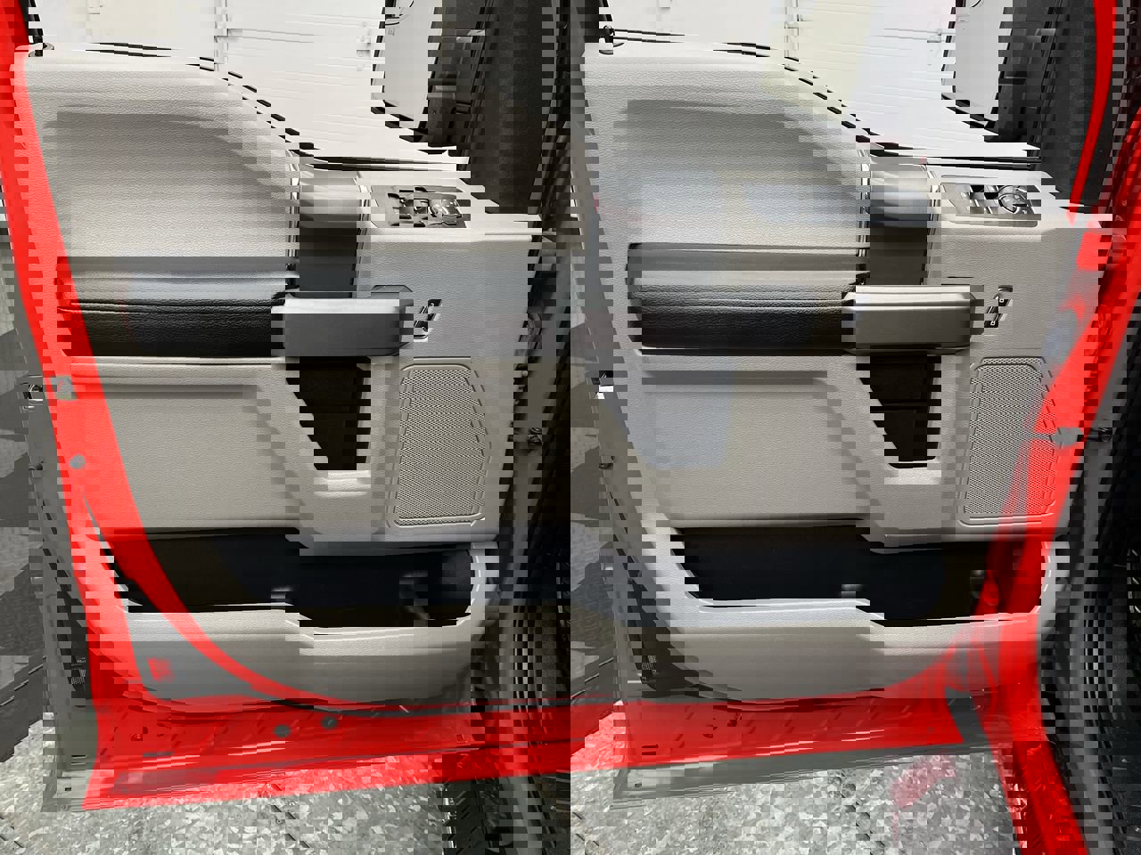 Used 2017 Ford F150 XLT w/ Equipment Group 302A Luxury image 16