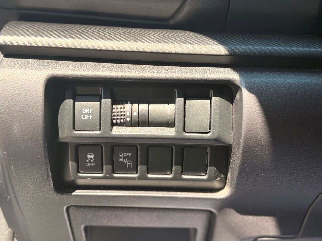 Used 2018 Subaru Impreza 2.0i Premium w/ Eyesight & BSD & Rcta image 12