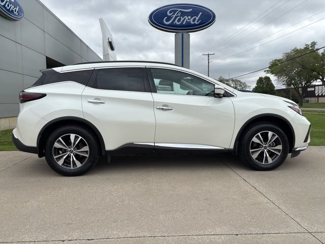 Used 2024 Nissan Murano SV AWD/4WD image 16