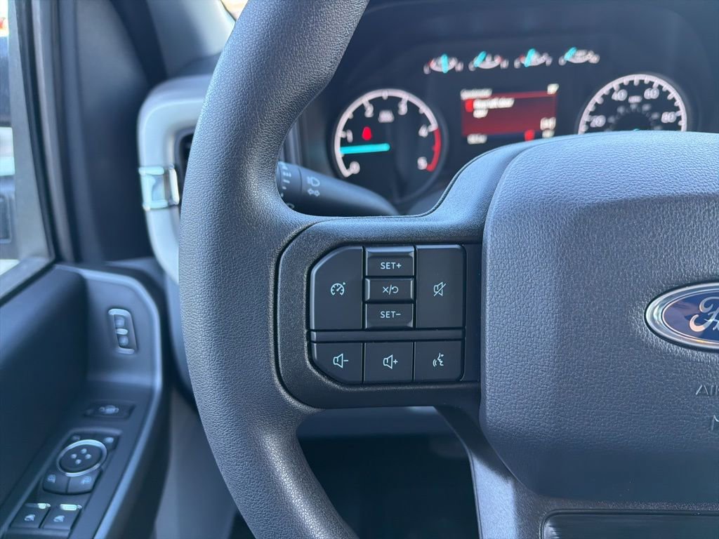 New 2026 Ford F350 XLT w/ FX4 Off-Road Package image 15