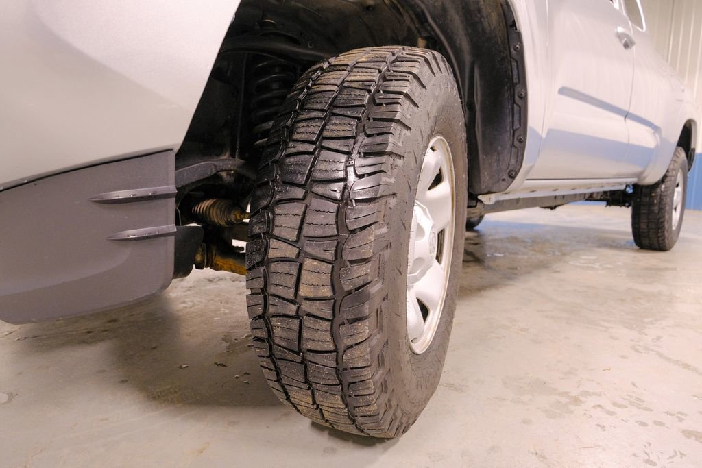 Used 2022 Toyota Tacoma SR5 image 40