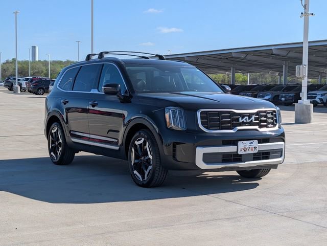 Used 2025 Kia Telluride S AWD/4WD image 7