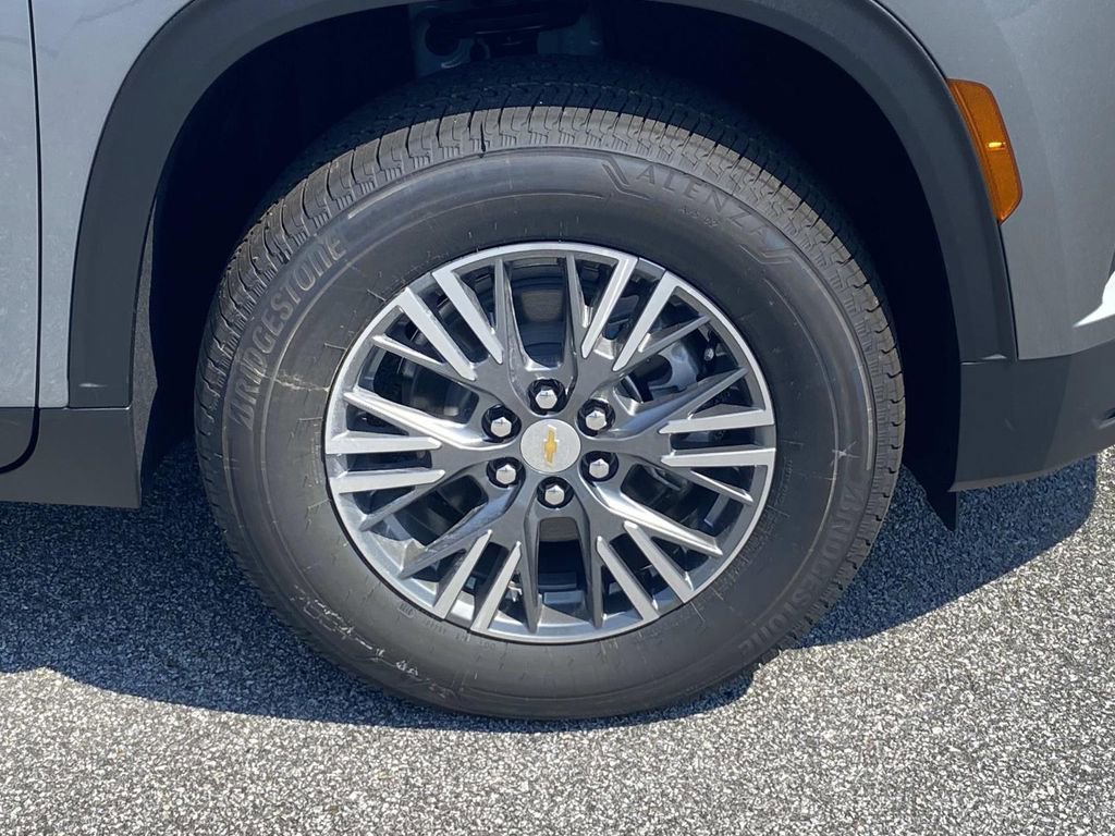 New 2026 Chevrolet Traverse LT w/ Driver Confidence Package image 10