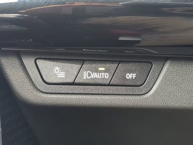 Used 2025 BMW X2 xDrive28i w/ Technology Package image 28