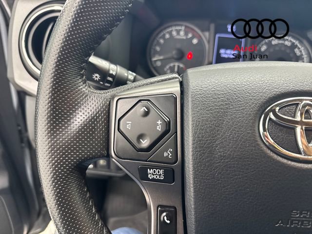 Used 2019 Toyota Tacoma TRD Off-Road w/ Technology Package image 30
