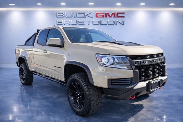 Used 2021 Chevrolet Colorado ZR2 w/ ZR2 Dusk Special Edition image 3