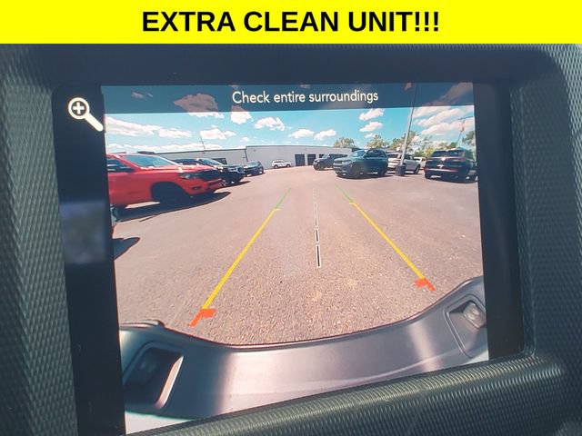 Used 2023 Jeep Gladiator Sport AWD/4WD image 16