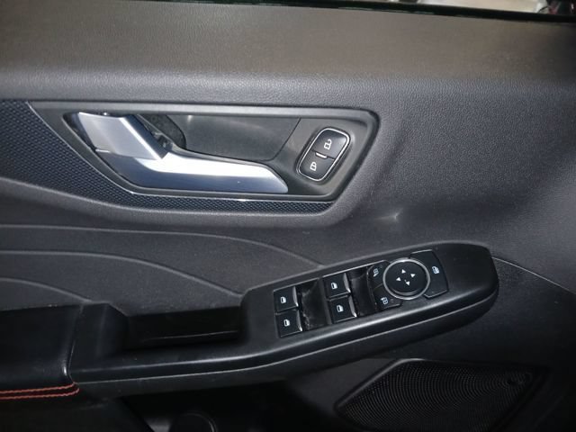 Used 2024 Ford Escape ST-Line w/ Tech Pack #1 AWD/4WD image 16