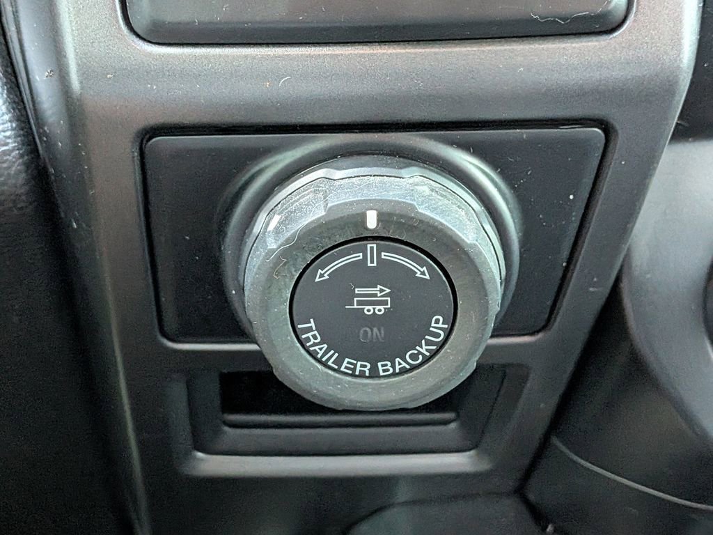 Used 2017 Ford F150 XLT w/ Equipment Group 302A Luxury image 24