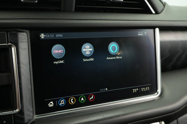 Used 2021 GMC Yukon Denali w/ Denali Premium Package AWD/4WD image 49