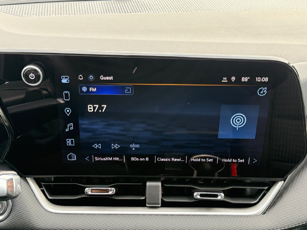New 2027 Chevrolet Equinox LT w/ Safety and Technology Package AWD/4WD image 14