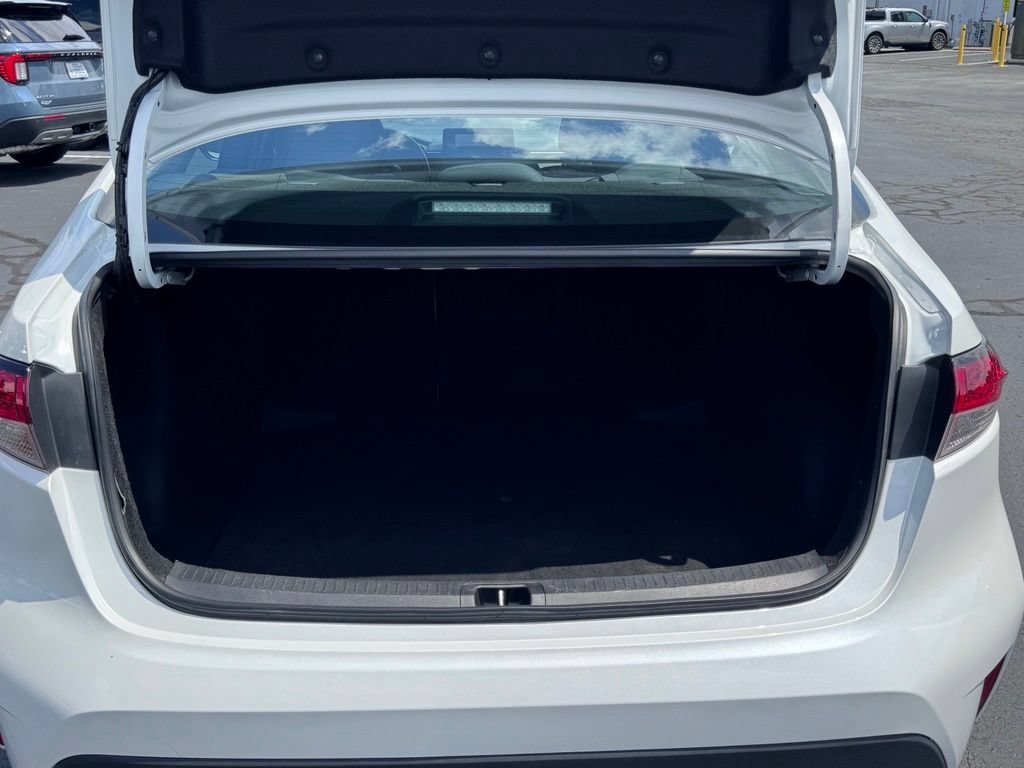 Used 2023 Toyota Corolla LE FWD image 34