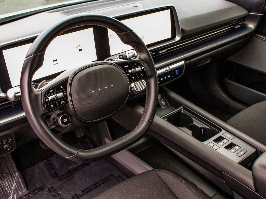 Used 2023 Hyundai Ioniq 6 SE image 14