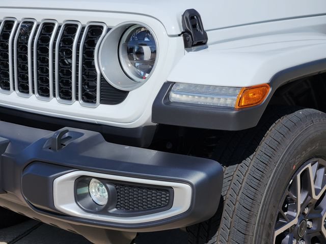 New 2026 Jeep Wrangler Unlimited Sahara w/ Safety Group AWD/4WD image 5