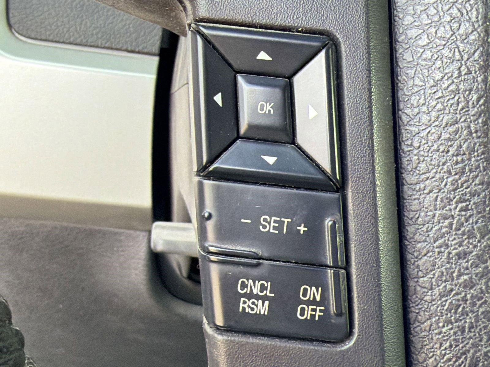 Used 2013 Ford F150 FX4 w/ Luxury Equipment Group AWD/4WD image 16