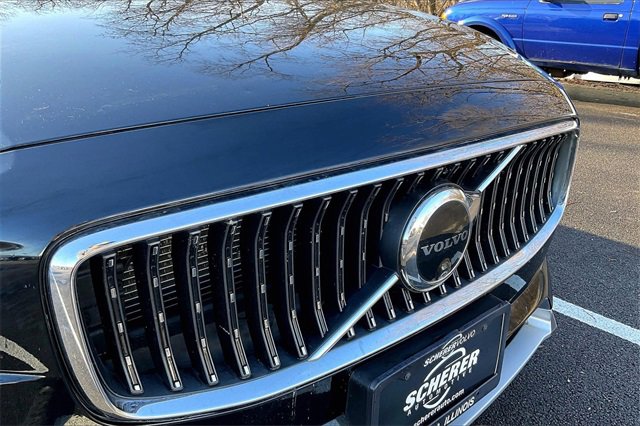 Certified 2024 Volvo V90 B6 Cross Country Plus w/ Climate Package image 29