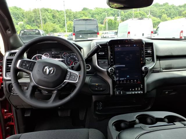 Used 2026 RAM 2500 Big Horn AWD/4WD image 17